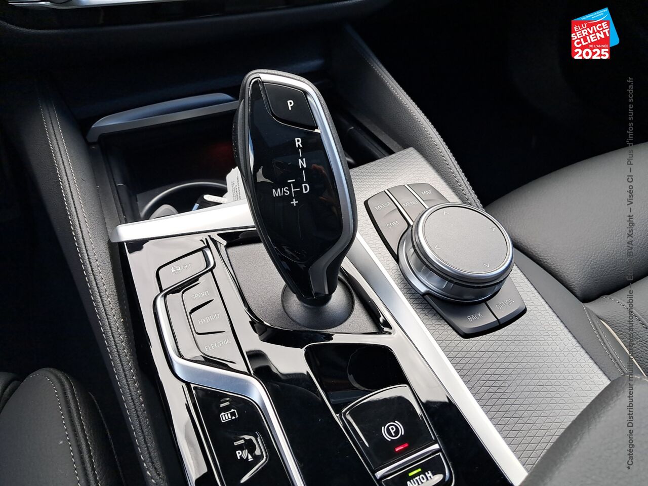 Véhicule d'occasion BMW SERIE 5 TOURING 530EA XDRIVE 292CH M SPORT STEPTRONIC 10CV chez Renault Sélestat