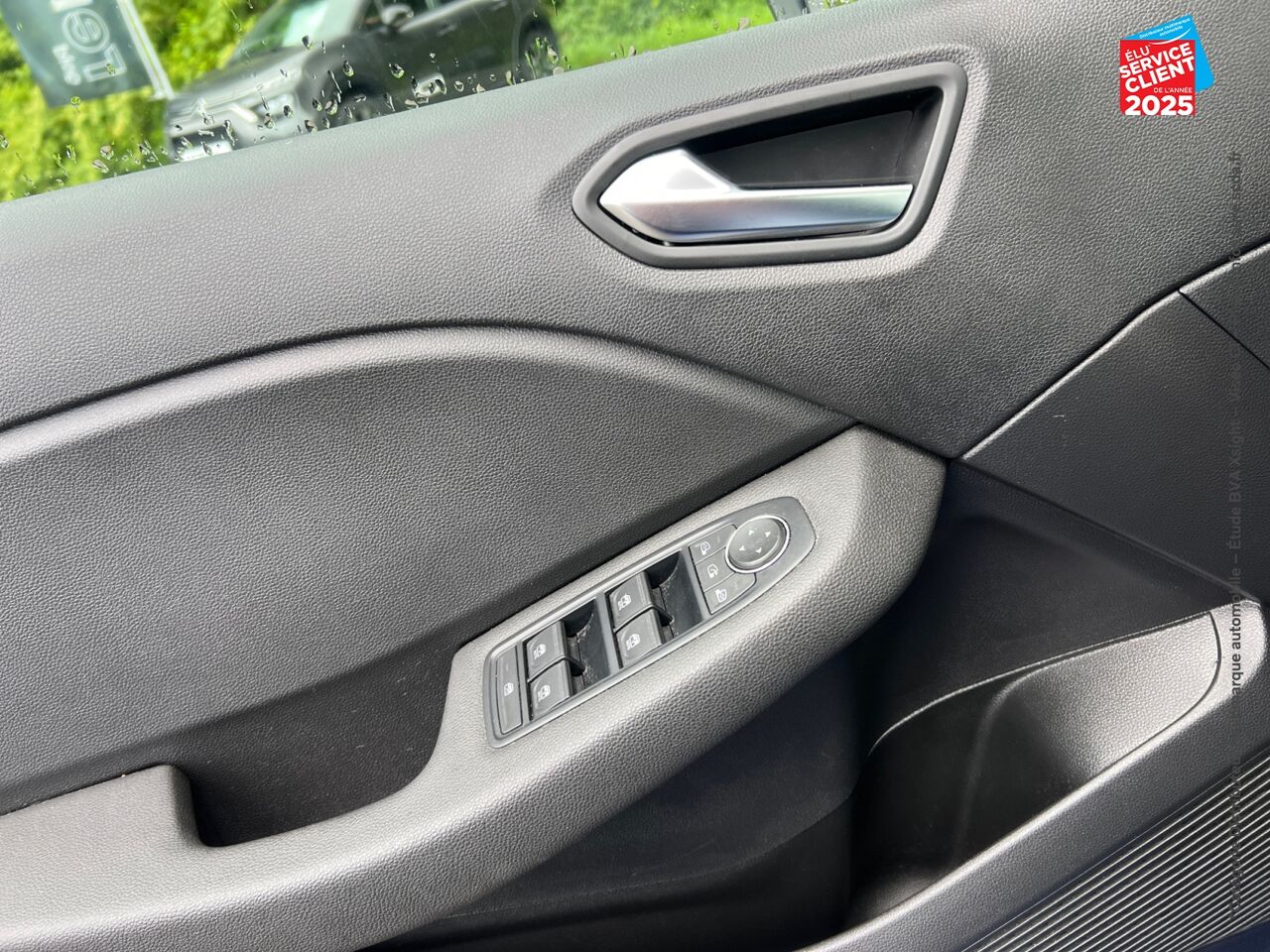 chez Renault Saint-Louis