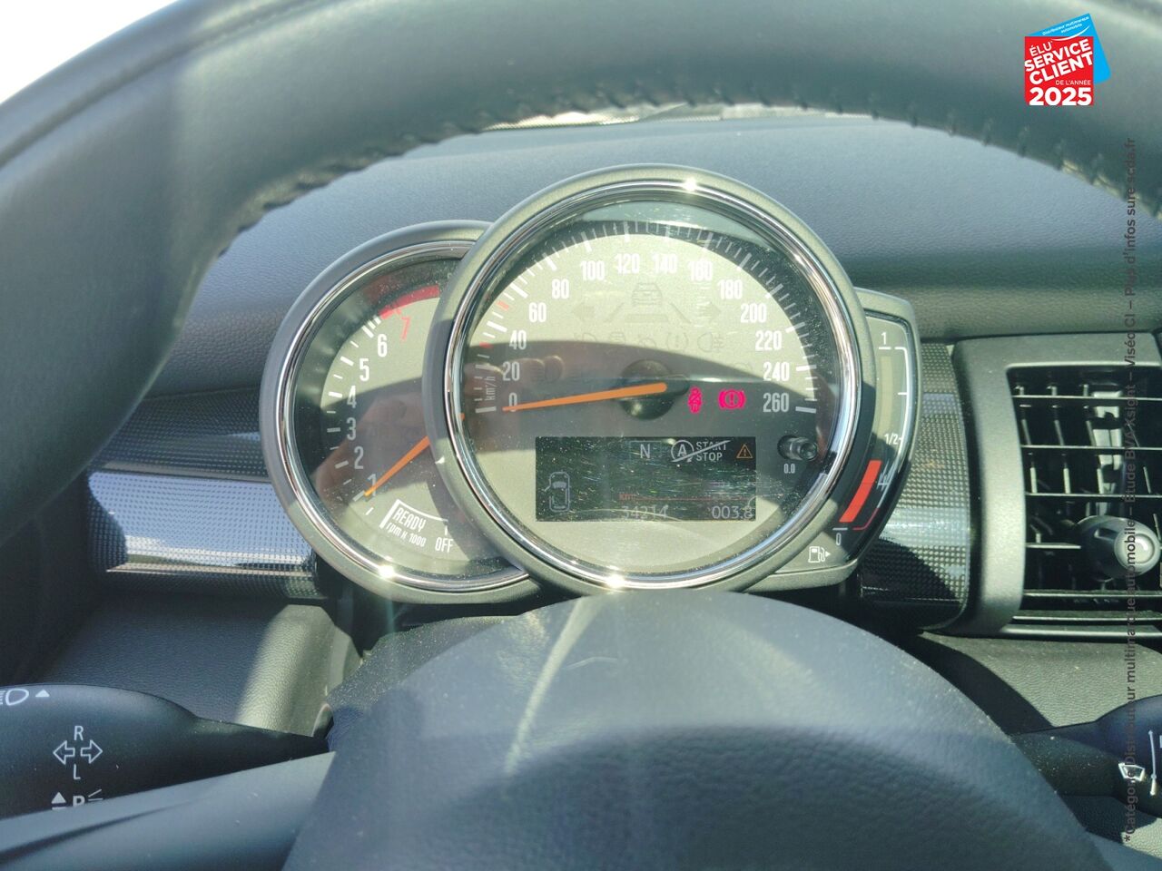 Véhicule d'occasion MINI MINI ONE 102CH HEDDON STREET EURO6D-T chez Renault Saint-Louis
