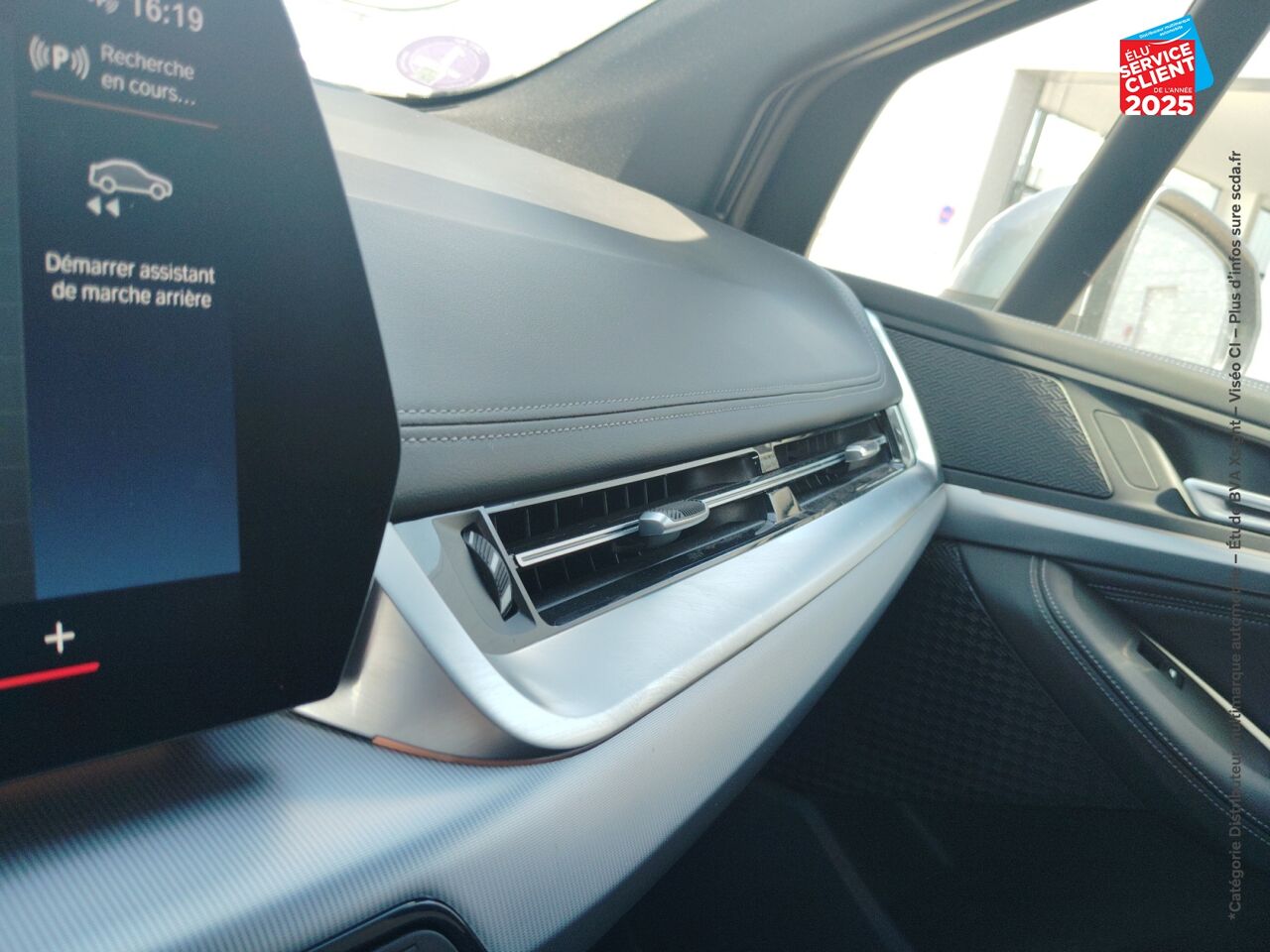 Véhicule d'occasion BMW SERIE 2 ACTIVETOURER 225E 245CH XDRIVE BUSINESS DESIGN DKG7 chez BMW Pontarlier