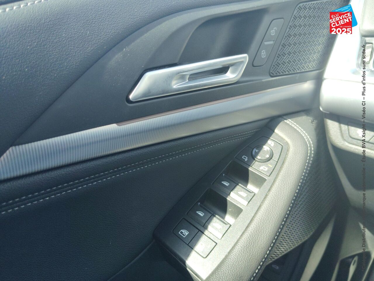 Véhicule d'occasion BMW SERIE 2 ACTIVETOURER 225E 245CH XDRIVE BUSINESS DESIGN DKG7 chez BMW Pontarlier