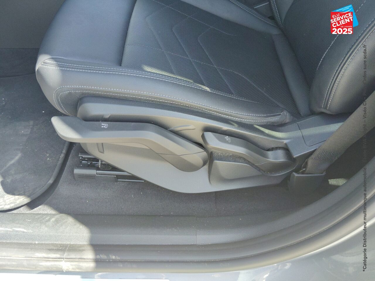 Véhicule d'occasion BMW SERIE 2 ACTIVETOURER 225E 245CH XDRIVE BUSINESS DESIGN DKG7 chez BMW Pontarlier