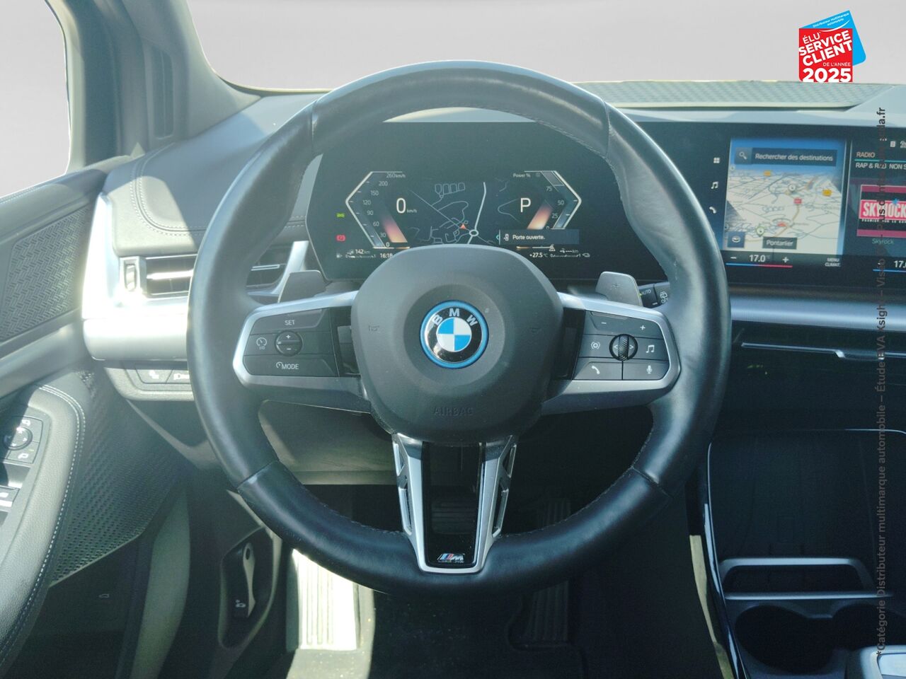 Véhicule d'occasion BMW SERIE 2 ACTIVETOURER 225E 245CH XDRIVE BUSINESS DESIGN DKG7 chez BMW Pontarlier