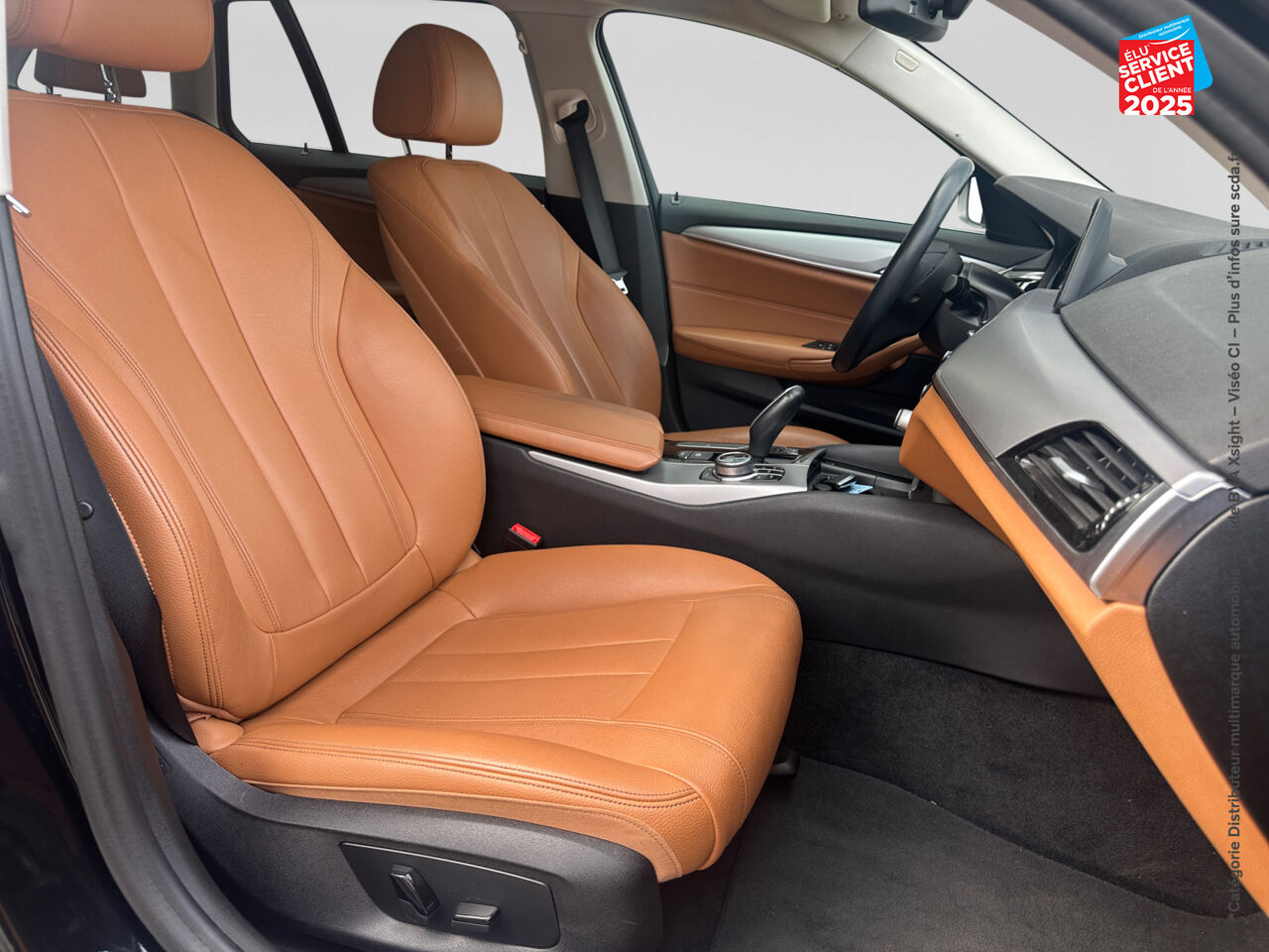 Véhicule d'occasion BMW SERIE 5 TOURING 520DA 190CH LUXURY chez Peugeot Hirson