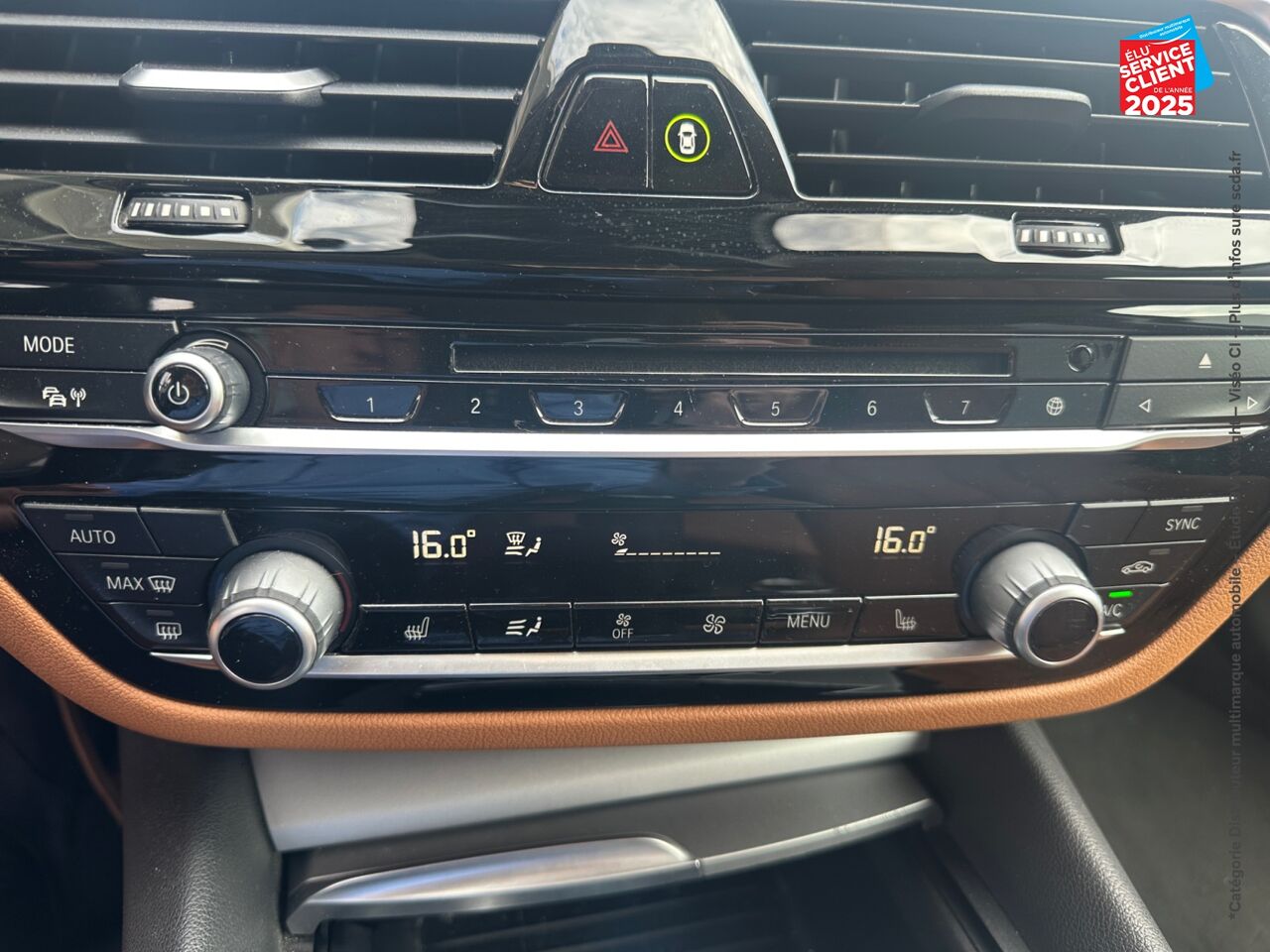 Véhicule d'occasion BMW SERIE 5 TOURING 520DA 190CH LUXURY chez Peugeot Hirson