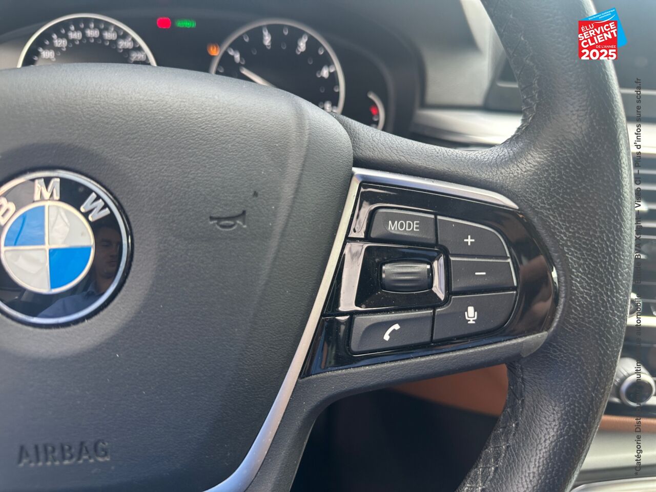 Véhicule d'occasion BMW SERIE 5 TOURING 520DA 190CH LUXURY chez Peugeot Hirson