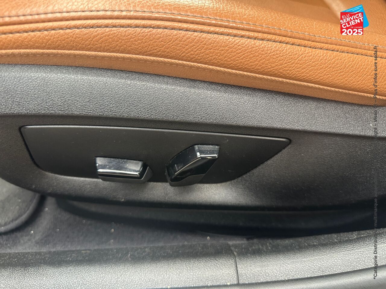 Véhicule d'occasion BMW SERIE 5 TOURING 520DA 190CH LUXURY chez Peugeot Hirson