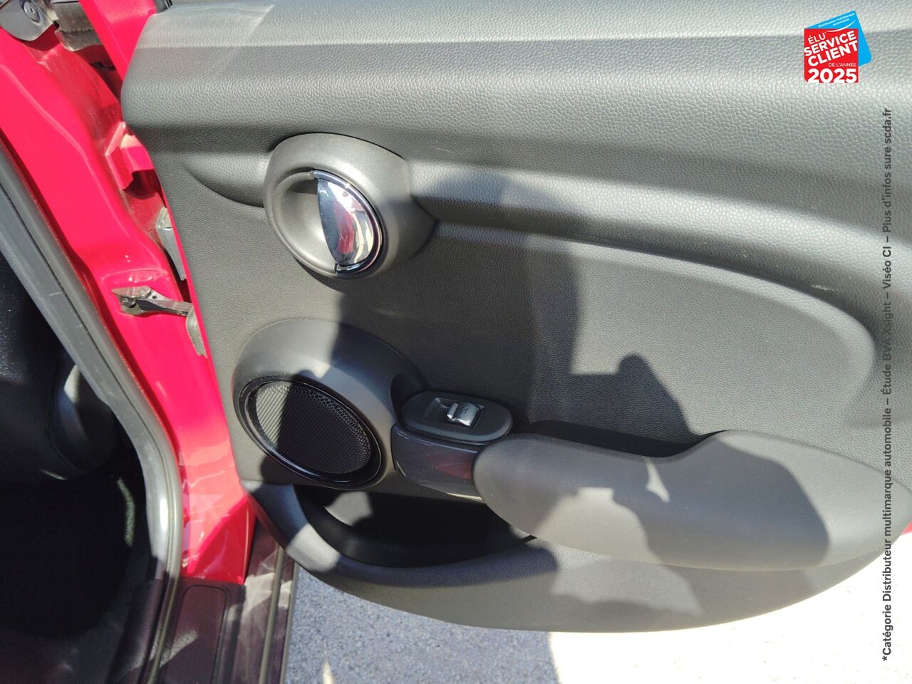 Véhicule d'occasion MINI MINI 5 PORTES COOPER 136CH CHILI BVA7 GPS chez BMW Dole