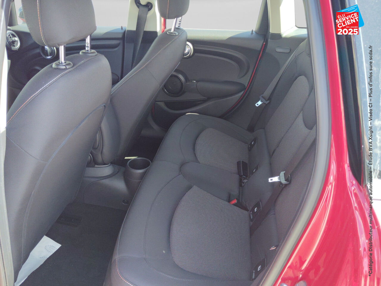 Véhicule d'occasion MINI MINI 5 PORTES COOPER 136CH CHILI BVA7 GPS chez BMW Dole