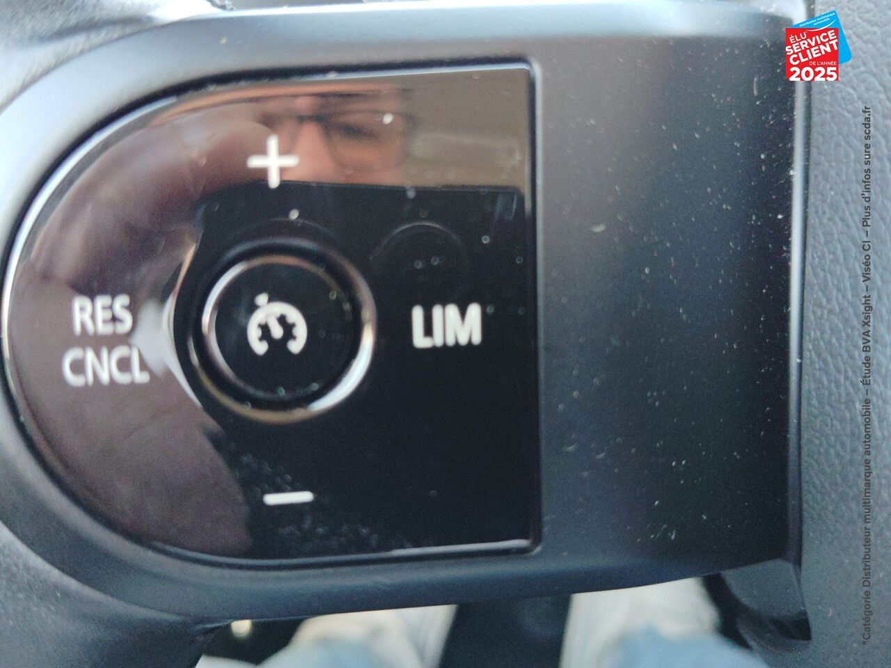 Véhicule d'occasion MINI MINI 5 PORTES COOPER 136CH CHILI BVA7 GPS chez BMW Dole