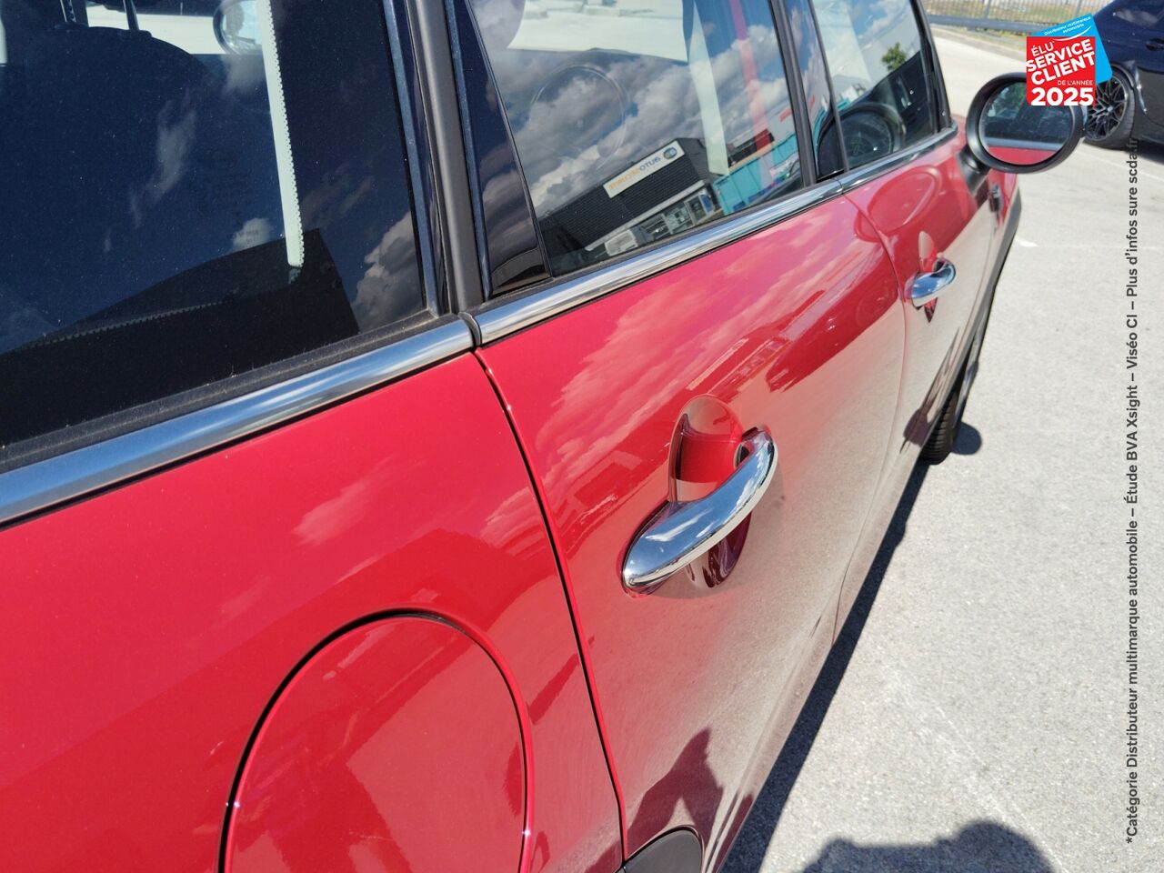 Véhicule d'occasion MINI MINI 5 PORTES COOPER 136CH CHILI BVA7 GPS chez BMW Dole