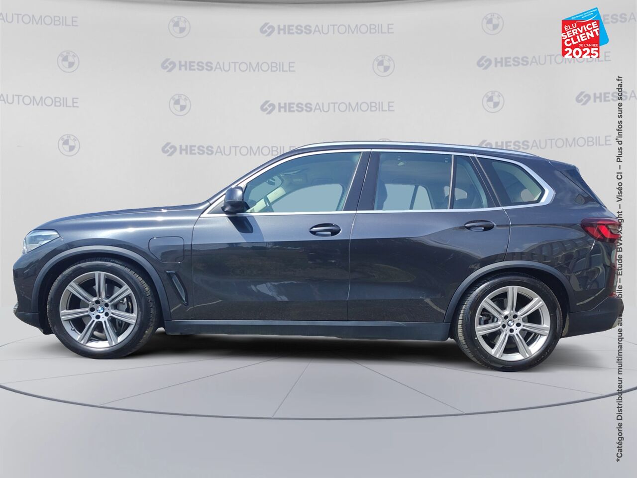 Véhicule d'occasion BMW X5 XDRIVE45E 394CH LOUNGE 17CV SIEGES CUIR GPS CARPLAY chez Lexus Metz