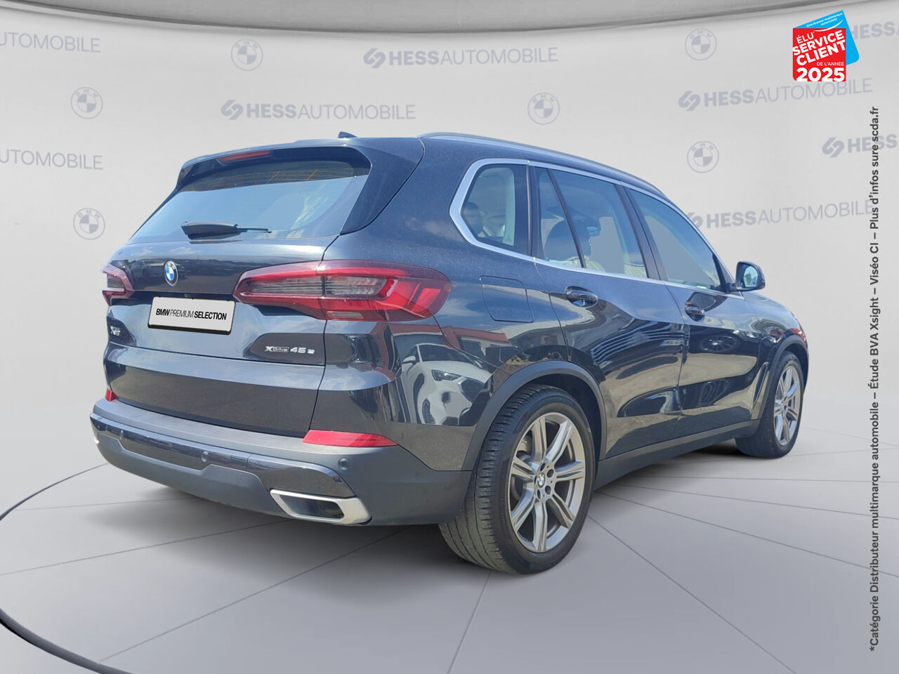 Véhicule d'occasion BMW X5 XDRIVE45E 394CH LOUNGE 17CV SIEGES CUIR GPS CARPLAY chez Lexus Metz