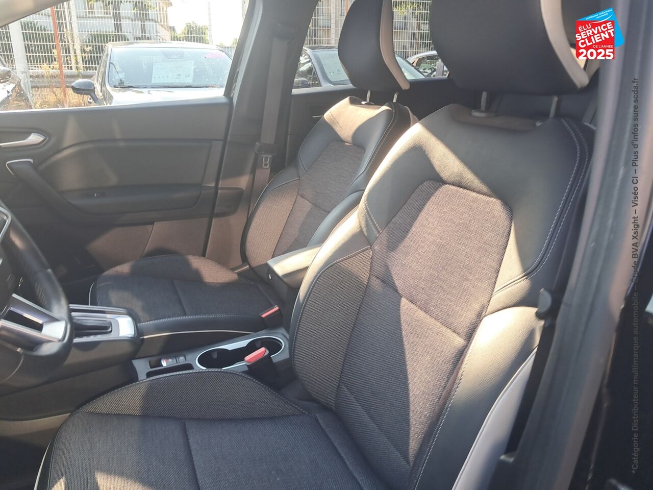 Véhicule d'occasion RENAULT CAPTUR 1.3 TCE 140CH FAP INTENS EDC -21 chez Opel Bar le Duc