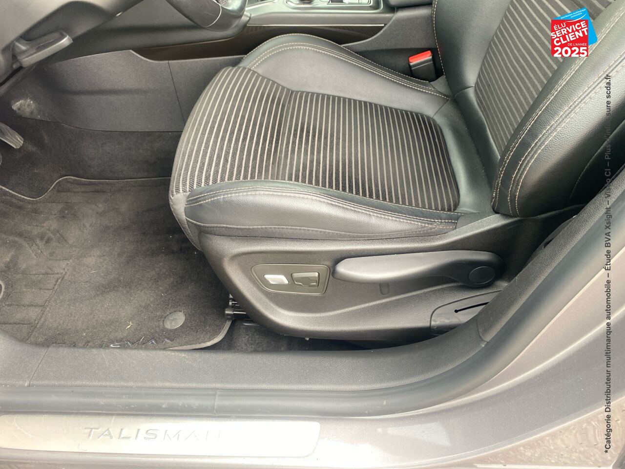 Véhicule d'occasion RENAULT TALISMAN 1.7 BLUE DCI 150CH INTENS - 19 chez BMW Pontarlier