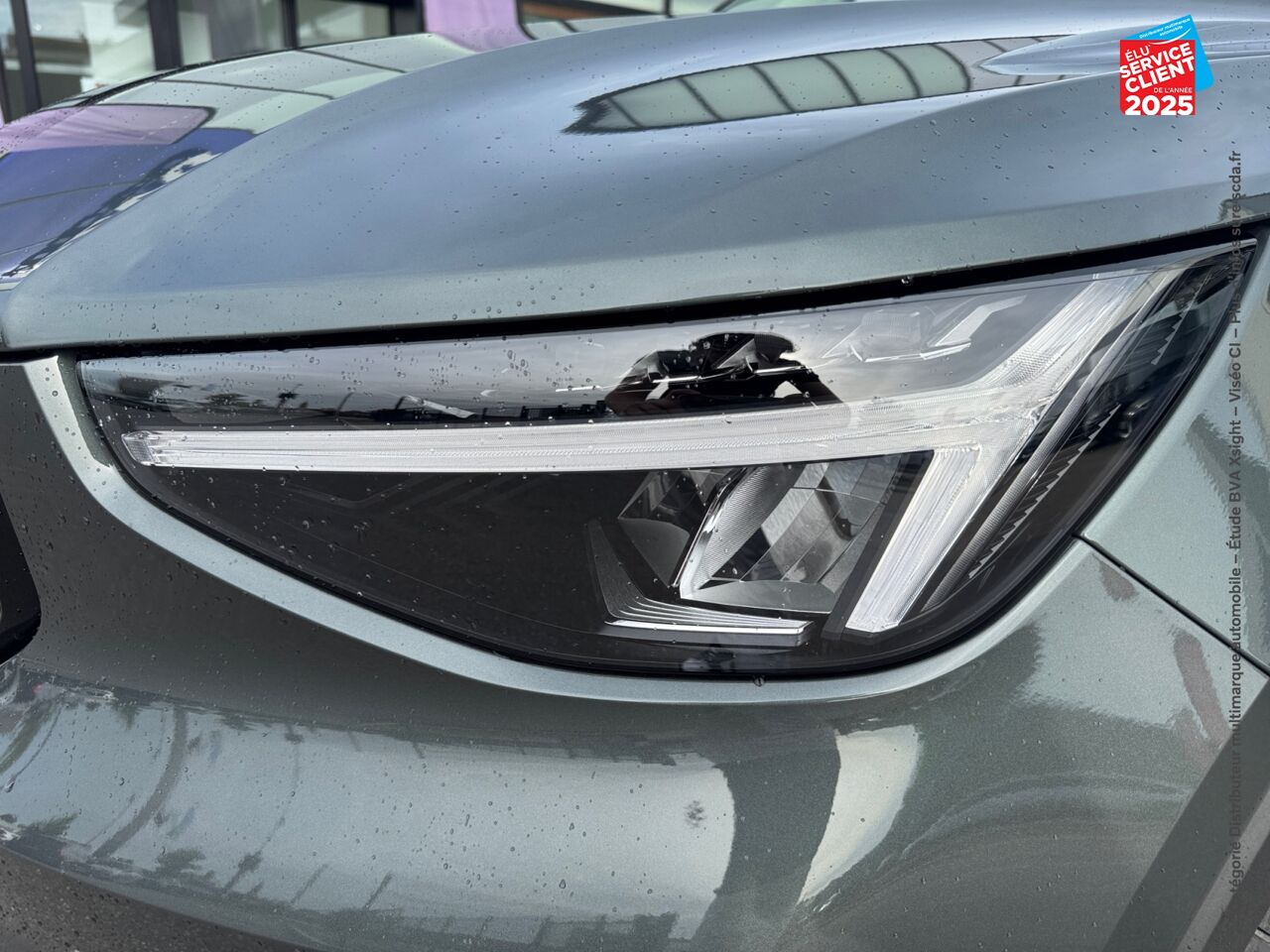 Véhicule d'occasion VOLVO XC40 B3 163CH PLUS DCT 7 chez Hyundai Besançon