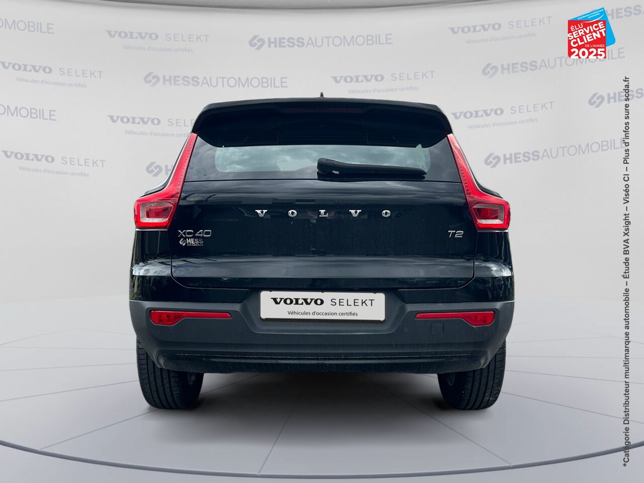 Véhicule d'occasion VOLVO XC40 T2 129CH R-DESIGN GPS CAMERA CARPLAY chez Volvo Strasbourg