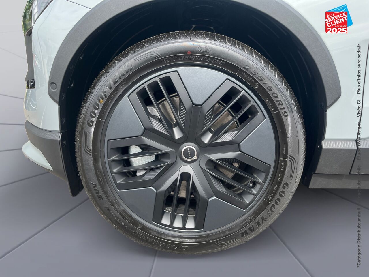 Véhicule d'occasion VOLVO EX30 CROSS COUNTRY TWIN PERFORMANCE 428CH ULTRA chez BMW Belfort