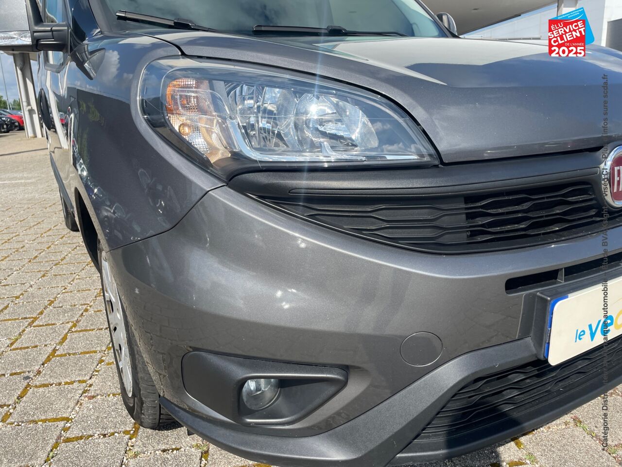 Véhicule d'occasion FIAT DOBLO CARGO 1.6 MULTIJET 105CH 705KG PRO LOUNGE chez Le Veodrome