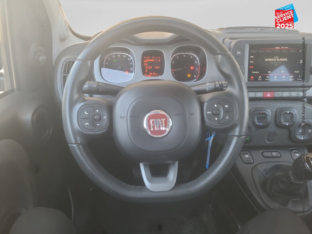 Véhicule d'occasion FIAT PANDA 1.0 70CH BSG SS CITY CROSS PLUS chez Le Veodrome