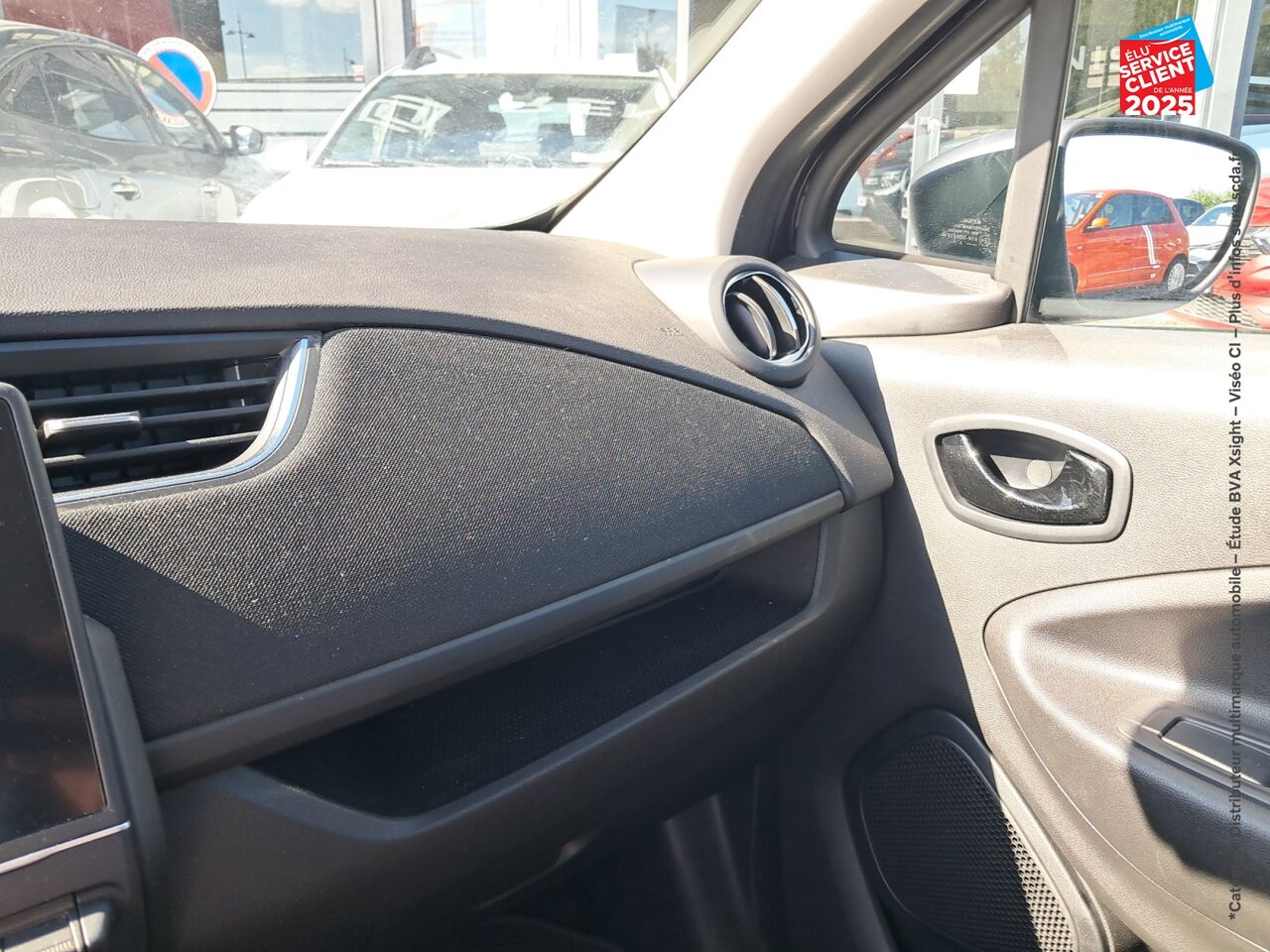 Véhicule d'occasion RENAULT ZOE E-TECH EQUILIBRE CHARGE NORMALE R110 - 22B chez Renault Colmar