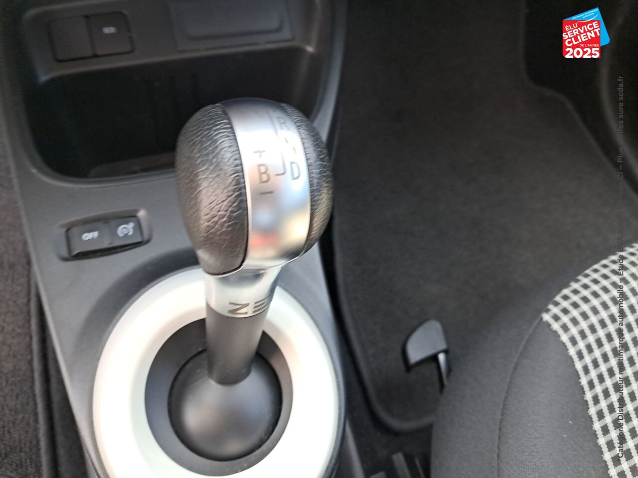 Véhicule d'occasion RENAULT TWINGO E-TECH ELECTRIC LIFE R80 ACHAT INTEGRAL - 21MY chez Peugeot Hirson