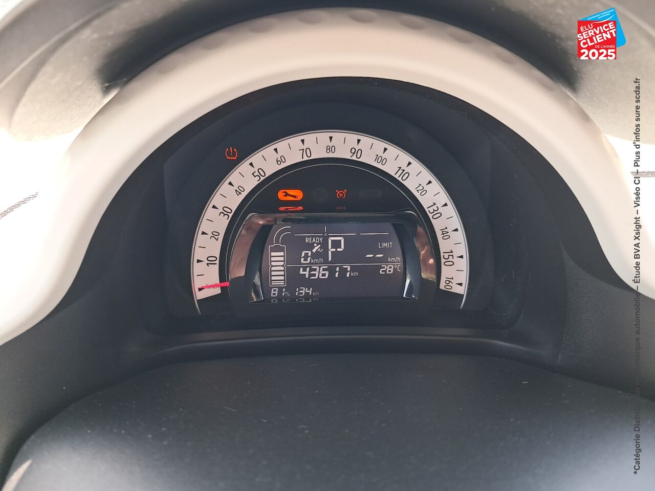 Véhicule d'occasion RENAULT TWINGO E-TECH ELECTRIC LIFE R80 ACHAT INTEGRAL - 21MY chez Peugeot Hirson