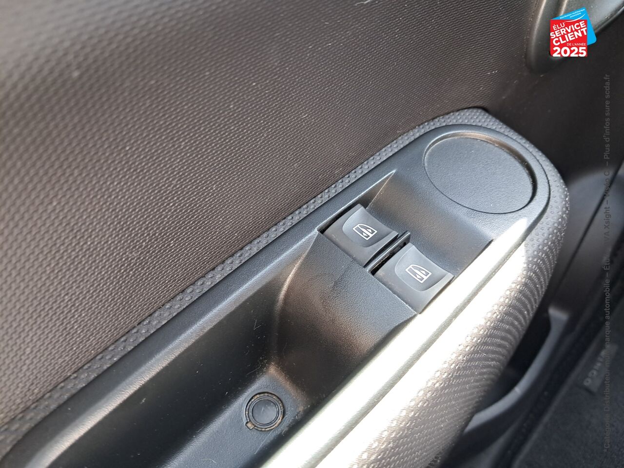Véhicule d'occasion RENAULT TWINGO E-TECH ELECTRIC LIFE R80 ACHAT INTEGRAL - 21MY chez Peugeot Hirson