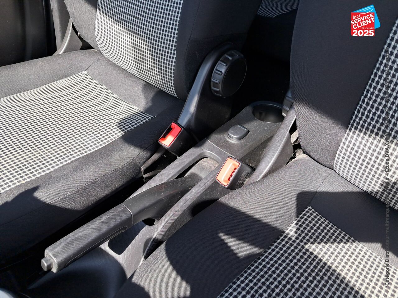 Véhicule d'occasion RENAULT TWINGO E-TECH ELECTRIC LIFE R80 ACHAT INTEGRAL - 21MY chez Peugeot Hirson