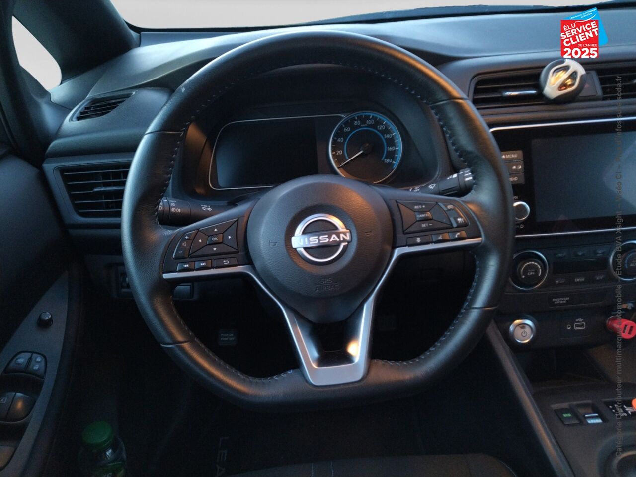 Véhicule d'occasion NISSAN LEAF 150CH 40KWH ACENTA 21.5 chez Nissan Besançon