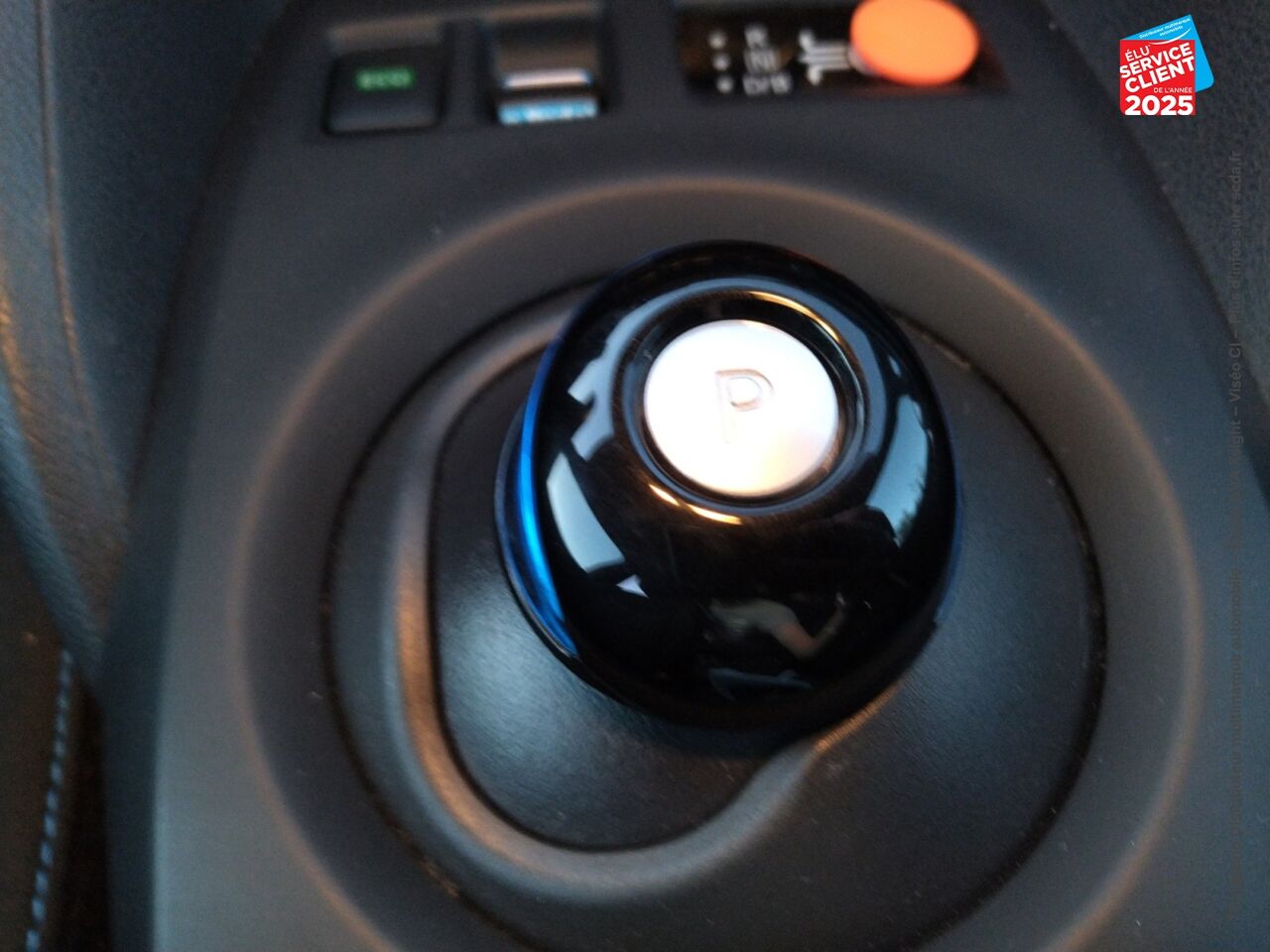 Véhicule d'occasion NISSAN LEAF 150CH 40KWH ACENTA 21.5 chez Nissan Besançon