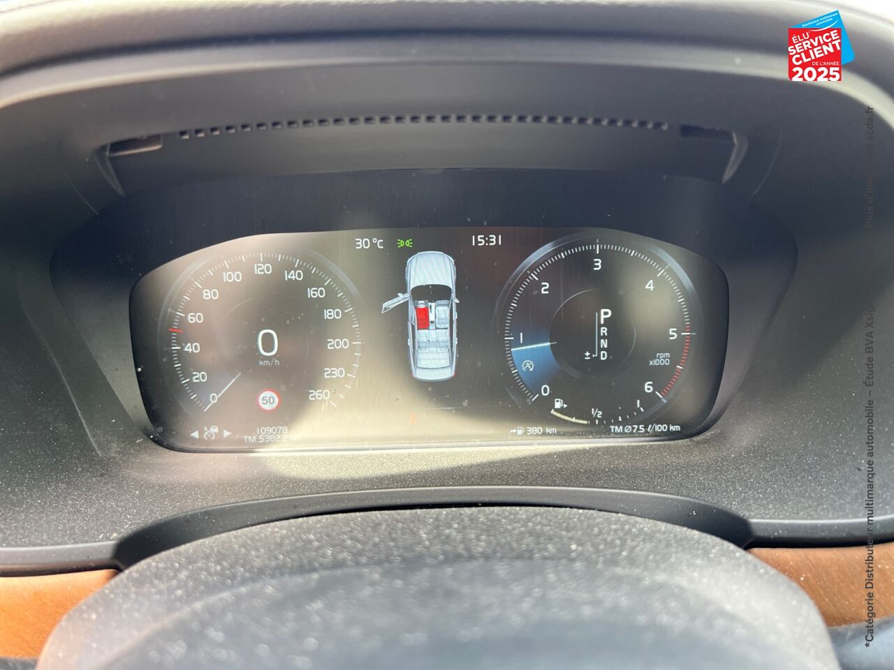 Véhicule d'occasion VOLVO S90 D4 ADBLUE 190CH INSCRIPTION LUXE GEARTRONIC TPANO SIEGE CHAUF VENTIL CAMERA chez Volvo Strasbourg