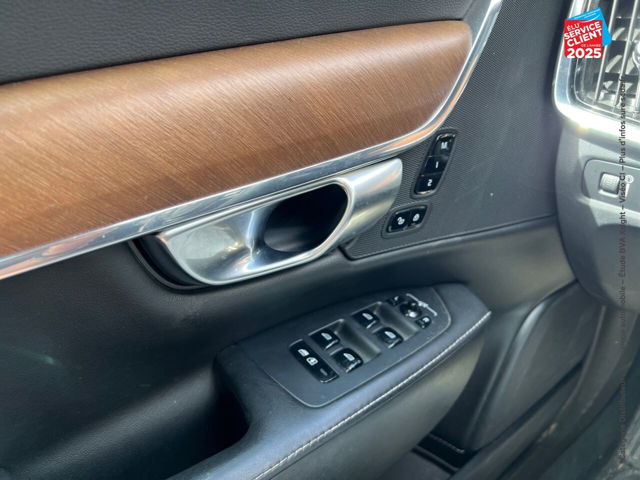 Véhicule d'occasion VOLVO S90 D4 ADBLUE 190CH INSCRIPTION LUXE GEARTRONIC TPANO SIEGE CHAUF VENTIL CAMERA chez Volvo Strasbourg