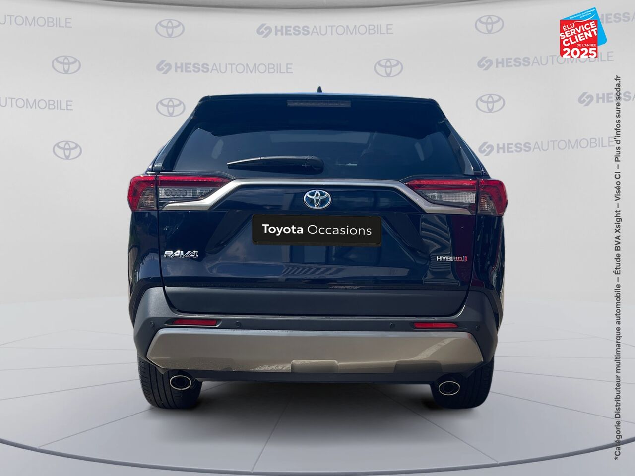 Véhicule d'occasion TOYOTA RAV4 2.5 HYBRIDE 218CH LOUNGE 2WD MY23 chez Toyota Verdun