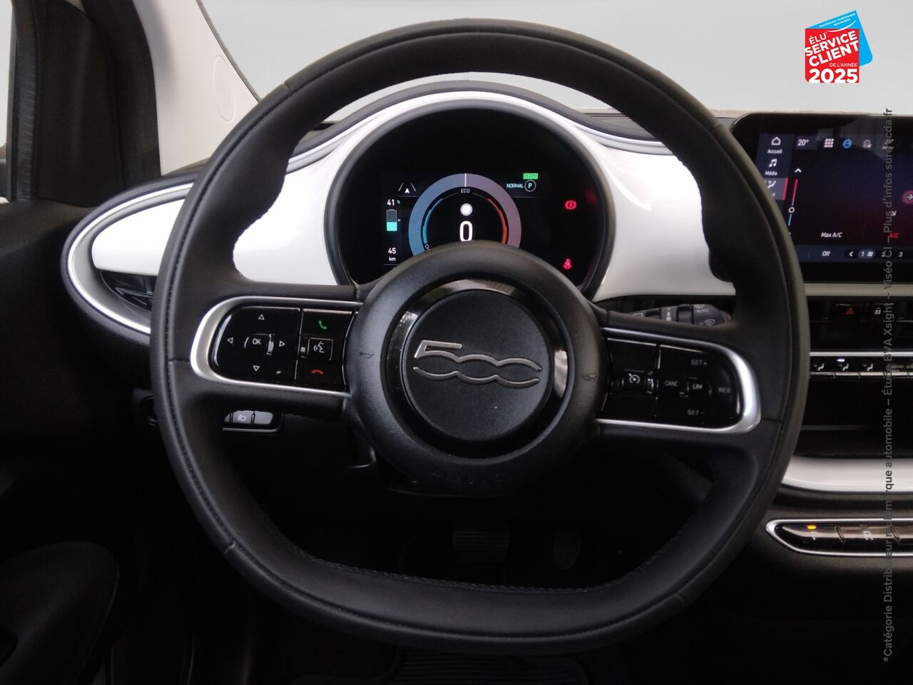 Véhicule d'occasion FIAT 500 E 95CH ICONE chez Peugeot Reims