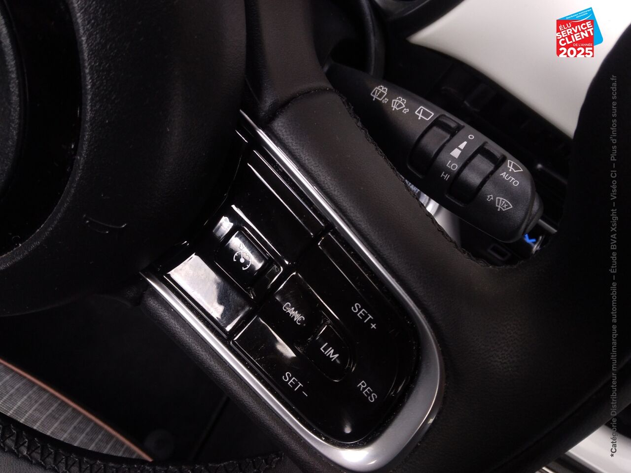 Véhicule d'occasion FIAT 500 E 95CH ICONE chez Peugeot Reims