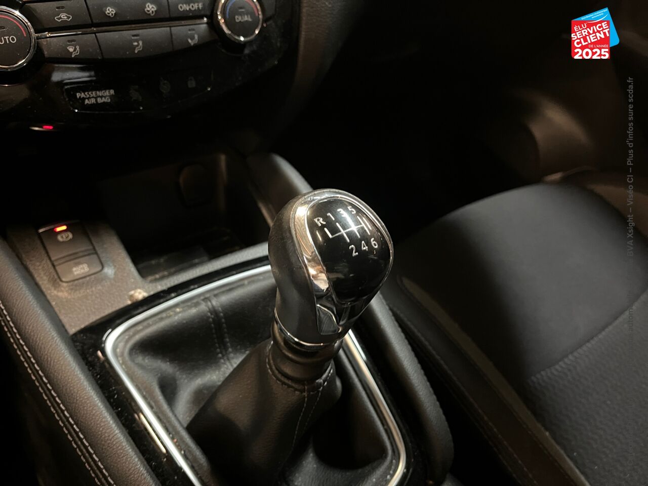 Véhicule d'occasion NISSAN QASHQAI 1.3 DIG-T 140CH ACENTA 2019 EURO6-EVAP chez Toyota Verdun