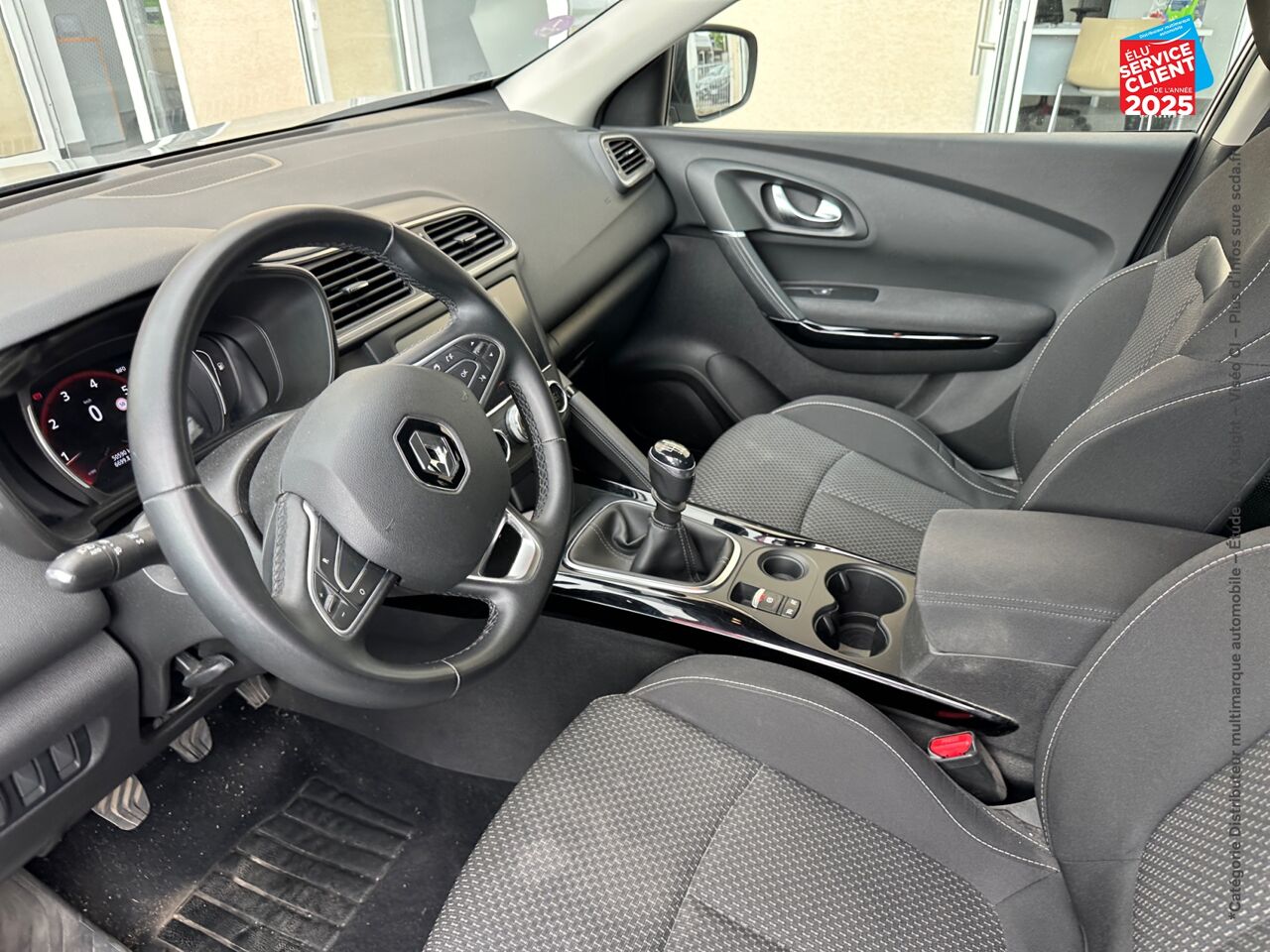 Véhicule d'occasion RENAULT KADJAR 1.3 TCE 140CH FAP EVOLUTION chez Renault Sélestat