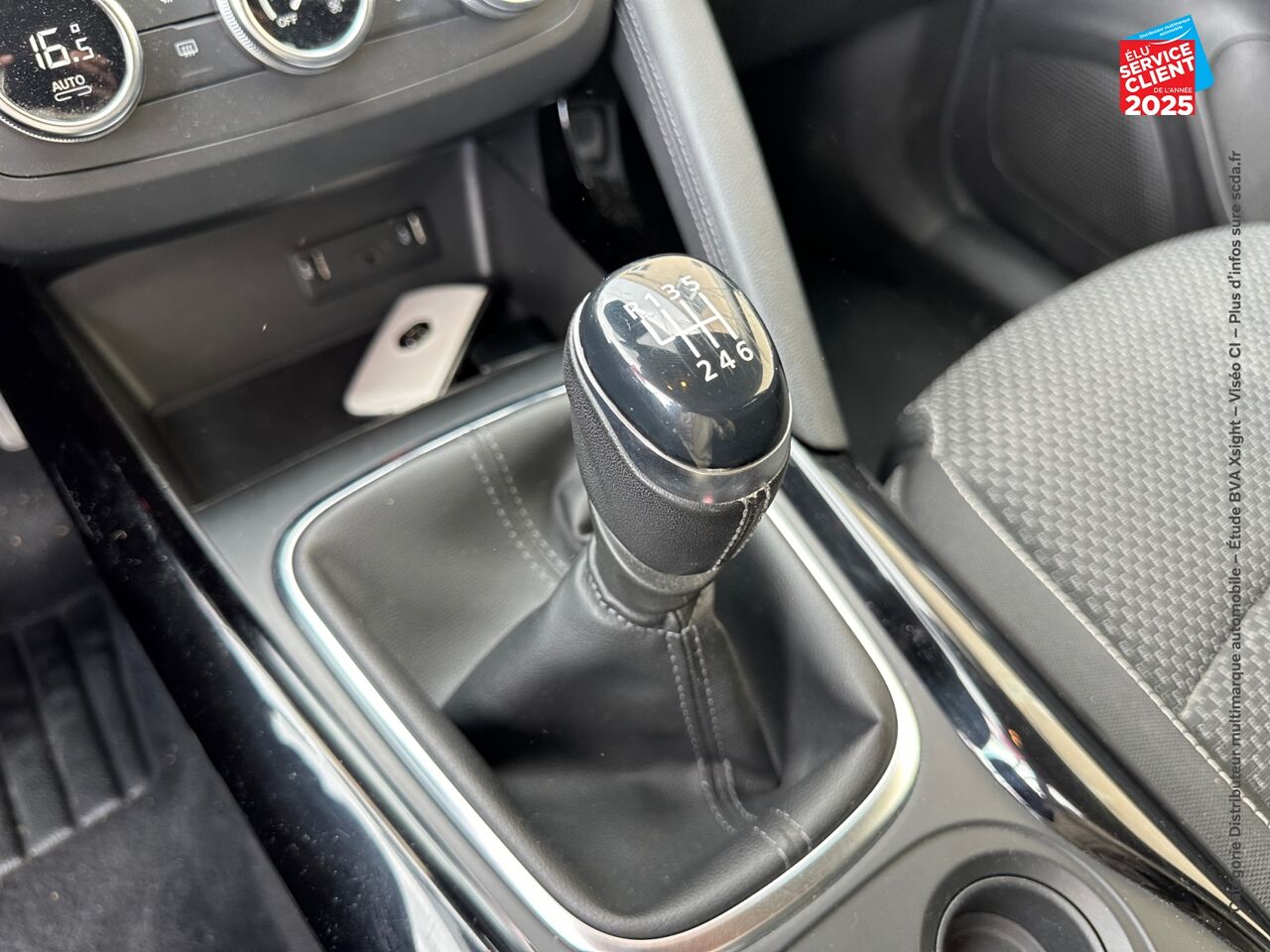 Véhicule d'occasion RENAULT KADJAR 1.3 TCE 140CH FAP EVOLUTION chez Renault Sélestat