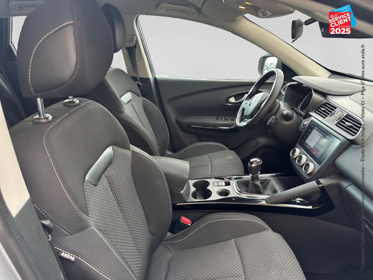Véhicule d'occasion RENAULT KADJAR 1.3 TCE 140CH FAP EVOLUTION chez Renault Sélestat