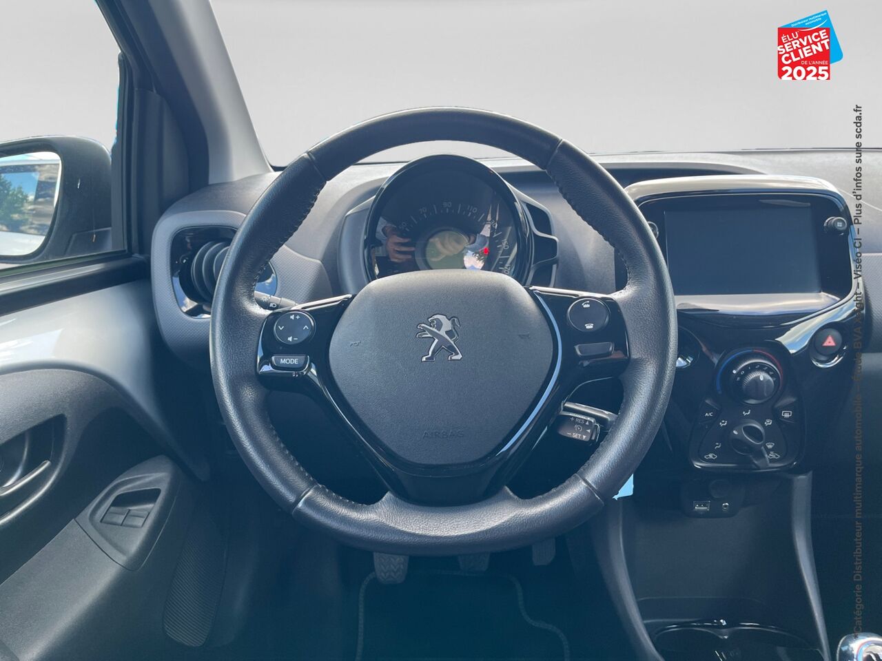 Véhicule d'occasion PEUGEOT 108 VTI 72 STYLE 5P chez Renault Colmar