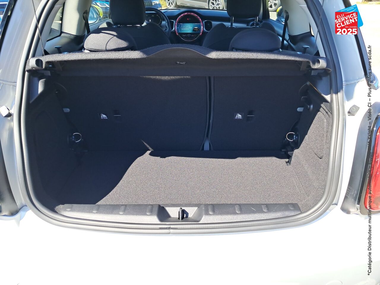 Véhicule d'occasion MINI MINI COOPER SE 184CH CLASSIC BVA 5CV chez MINI Lons-Le-Saunier