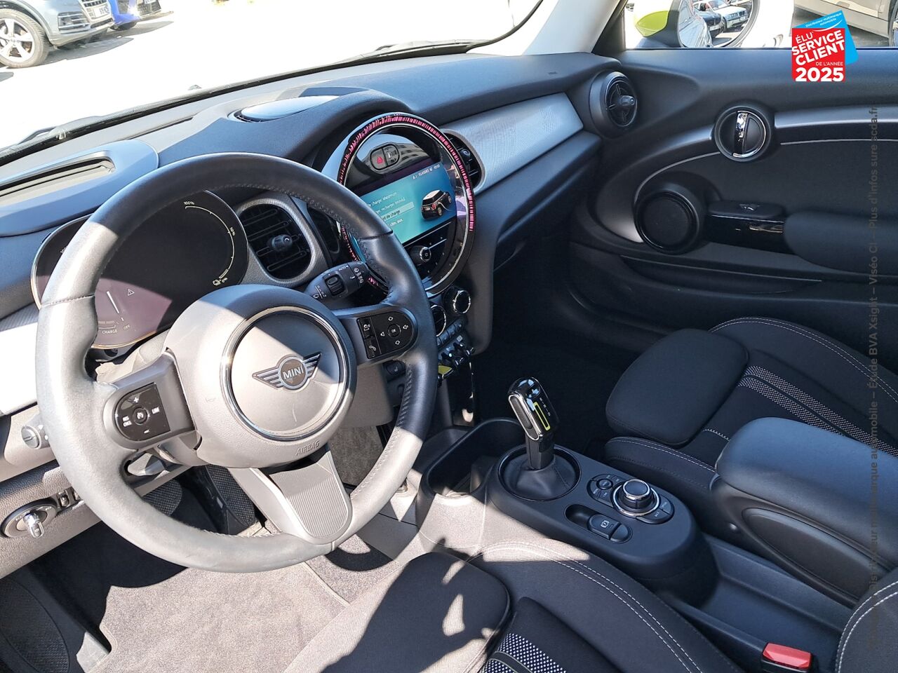 Véhicule d'occasion MINI MINI COOPER SE 184CH CLASSIC BVA 5CV chez MINI Lons-Le-Saunier