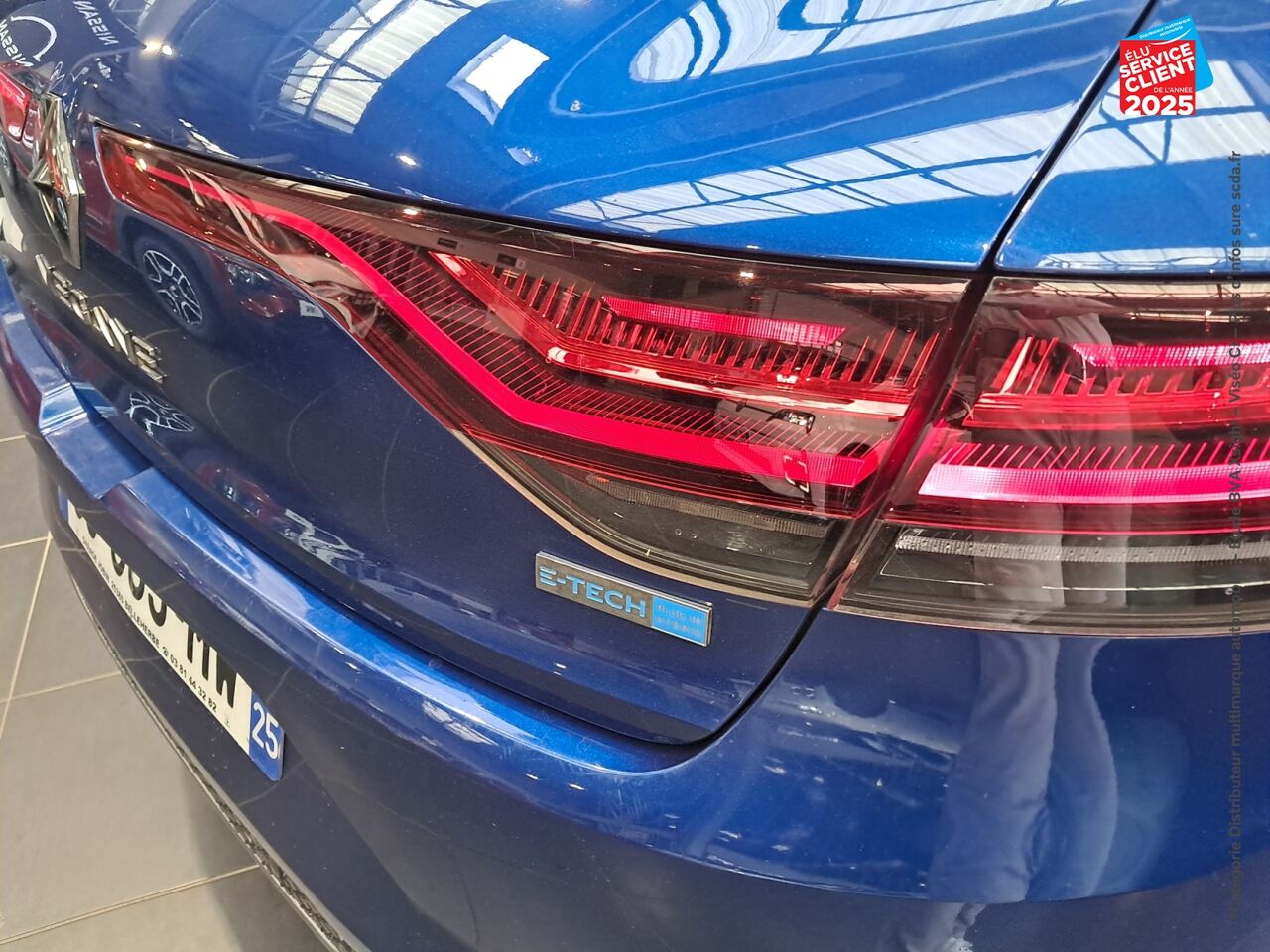 Véhicule d'occasion RENAULT MEGANE 1.6 E-TECH PLUG-IN 160CH RS LINE -21N TOUVRANT SIEGES CHAUF GPS BOSE chez Renault Montbéliard