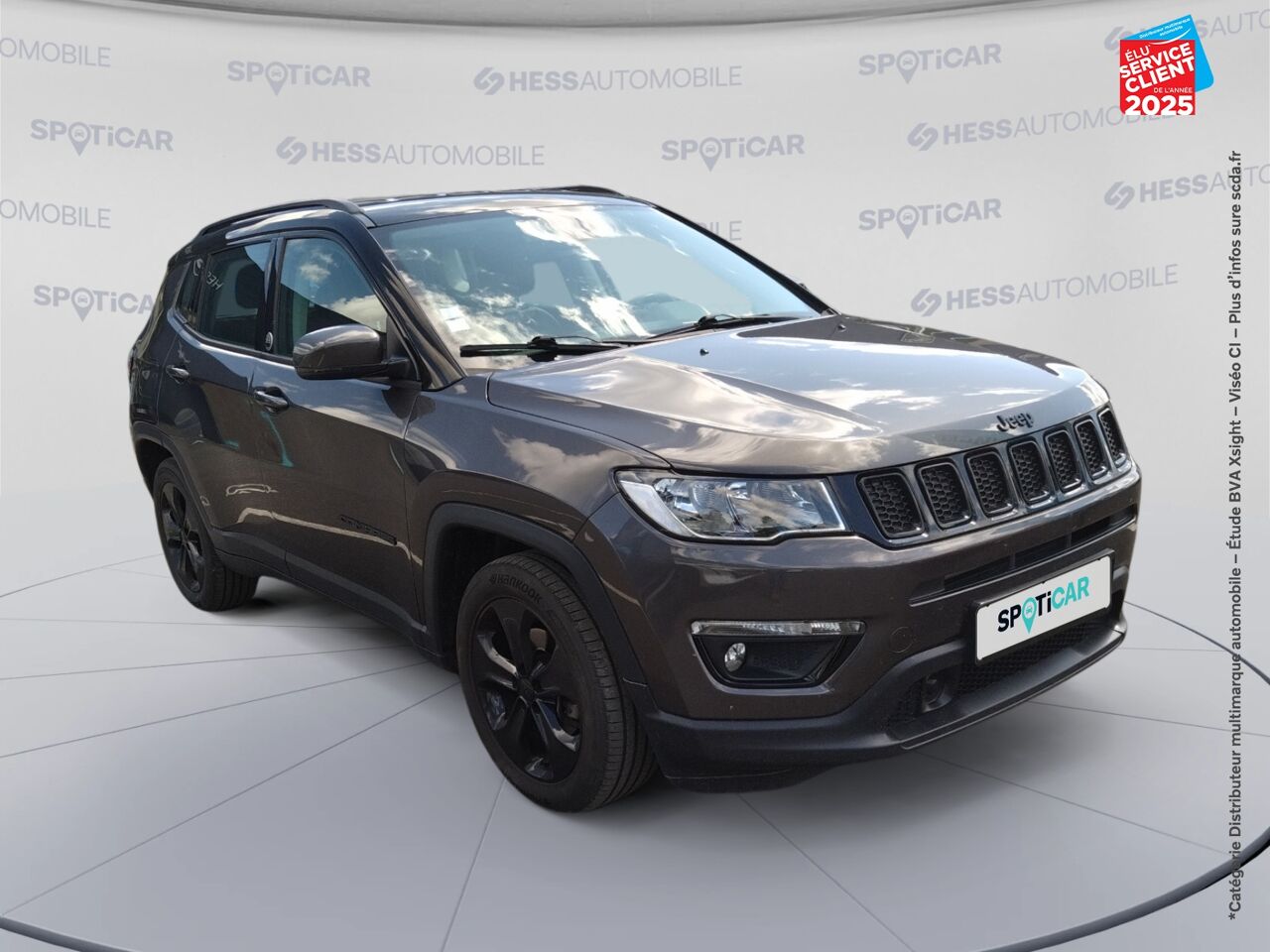 Véhicule d'occasion JEEP COMPASS 1.4 MULTIAIR II 140CH BROOKLYN EDITION 4X2 GPS CAMERA ATTELAGE chez Peugeot Charleville