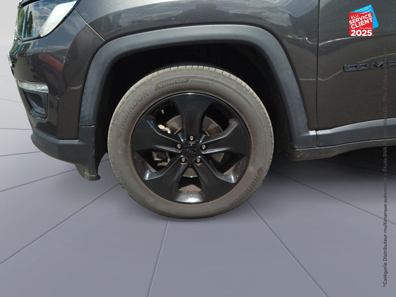 Véhicule d'occasion JEEP COMPASS 1.4 MULTIAIR II 140CH BROOKLYN EDITION 4X2 GPS CAMERA ATTELAGE chez Peugeot Charleville