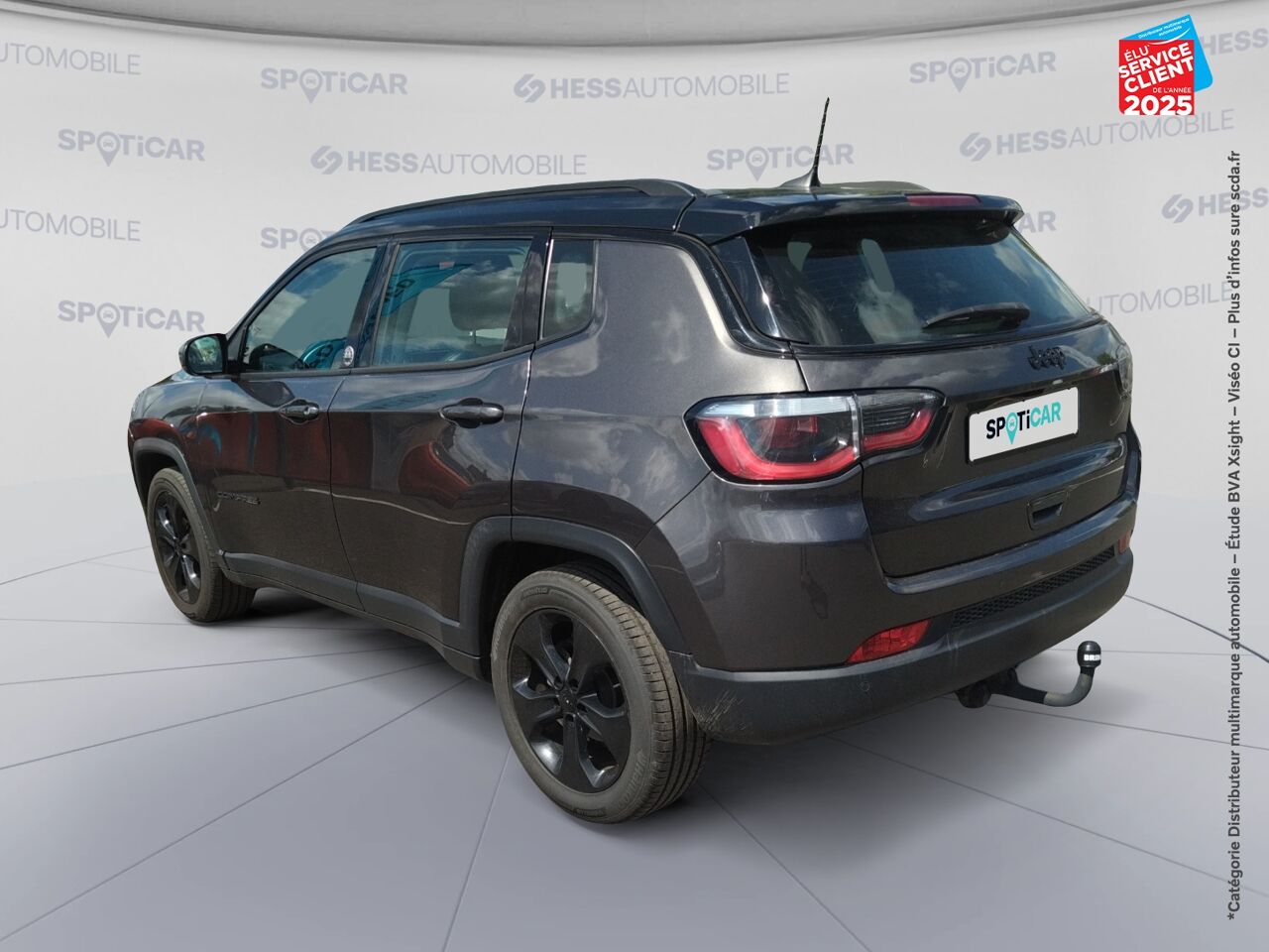 Véhicule d'occasion JEEP COMPASS 1.4 MULTIAIR II 140CH BROOKLYN EDITION 4X2 GPS CAMERA ATTELAGE chez Peugeot Charleville