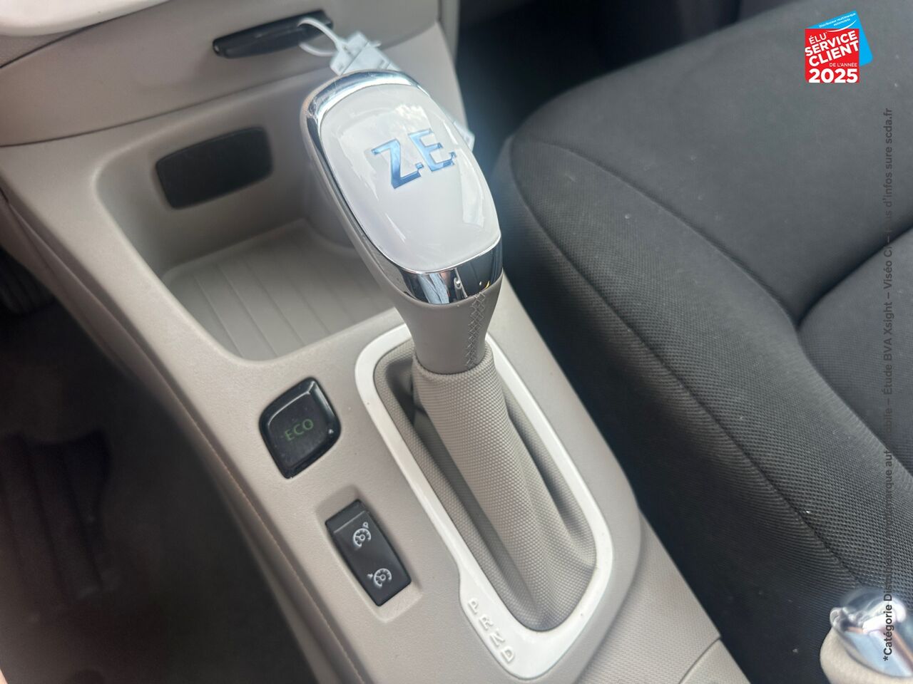 Véhicule d'occasion RENAULT ZOE LIFE CHARGE NORMALE R90 MY19 chez Renault Sélestat