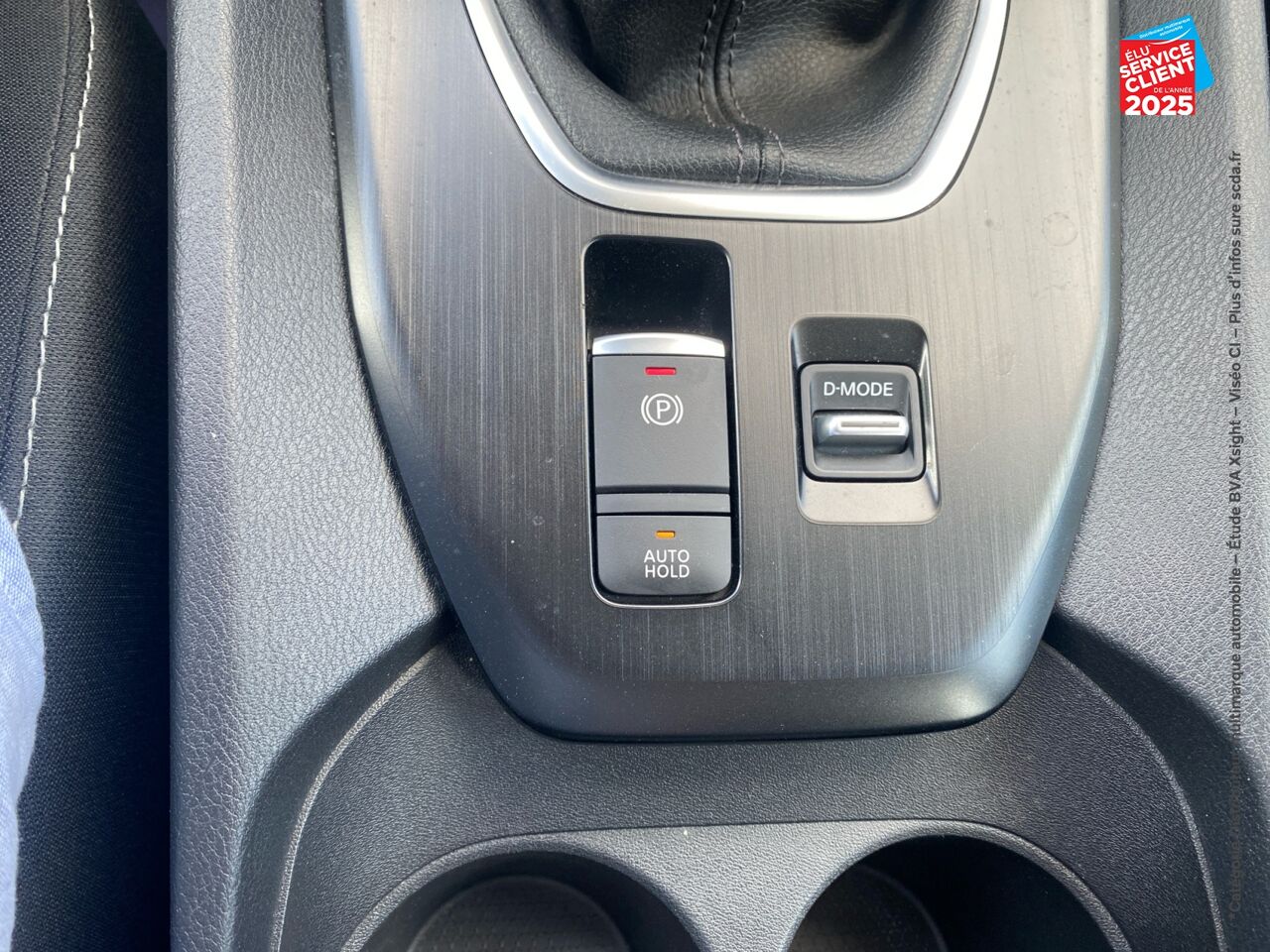 Véhicule d'occasion NISSAN QASHQAI 1.3 MILD HYBRID 140CH BUSINESS EDITION 2022 CAMERA chez HESS Automobile