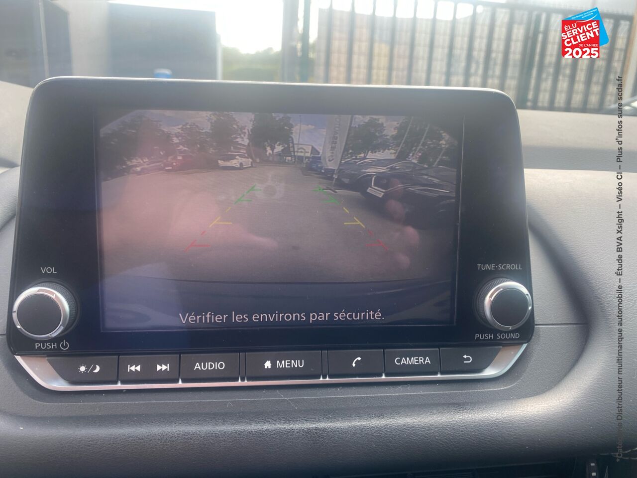 Véhicule d'occasion NISSAN QASHQAI 1.3 MILD HYBRID 140CH BUSINESS EDITION 2022 CAMERA chez HESS Automobile